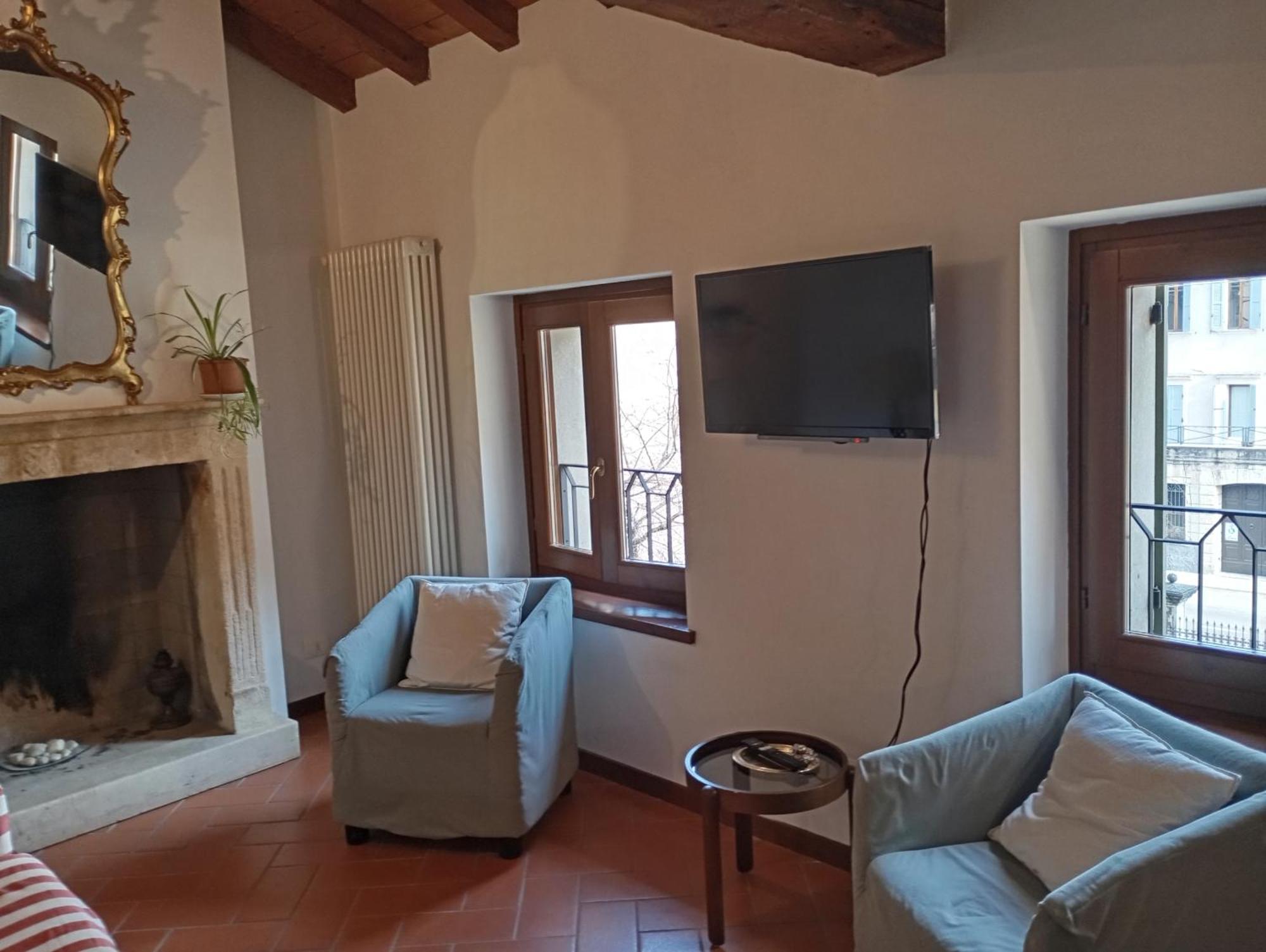 La Finestra Sul Civico Cinque Apartment Verona Exterior photo
