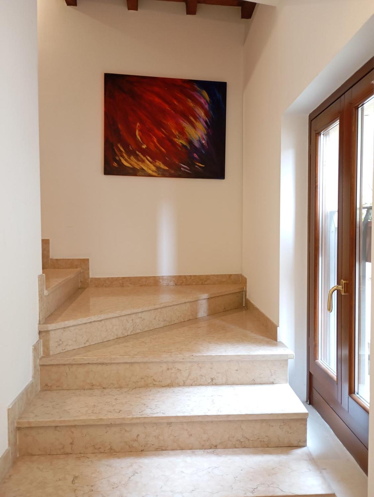 La Finestra Sul Civico Cinque Apartment Verona Exterior photo