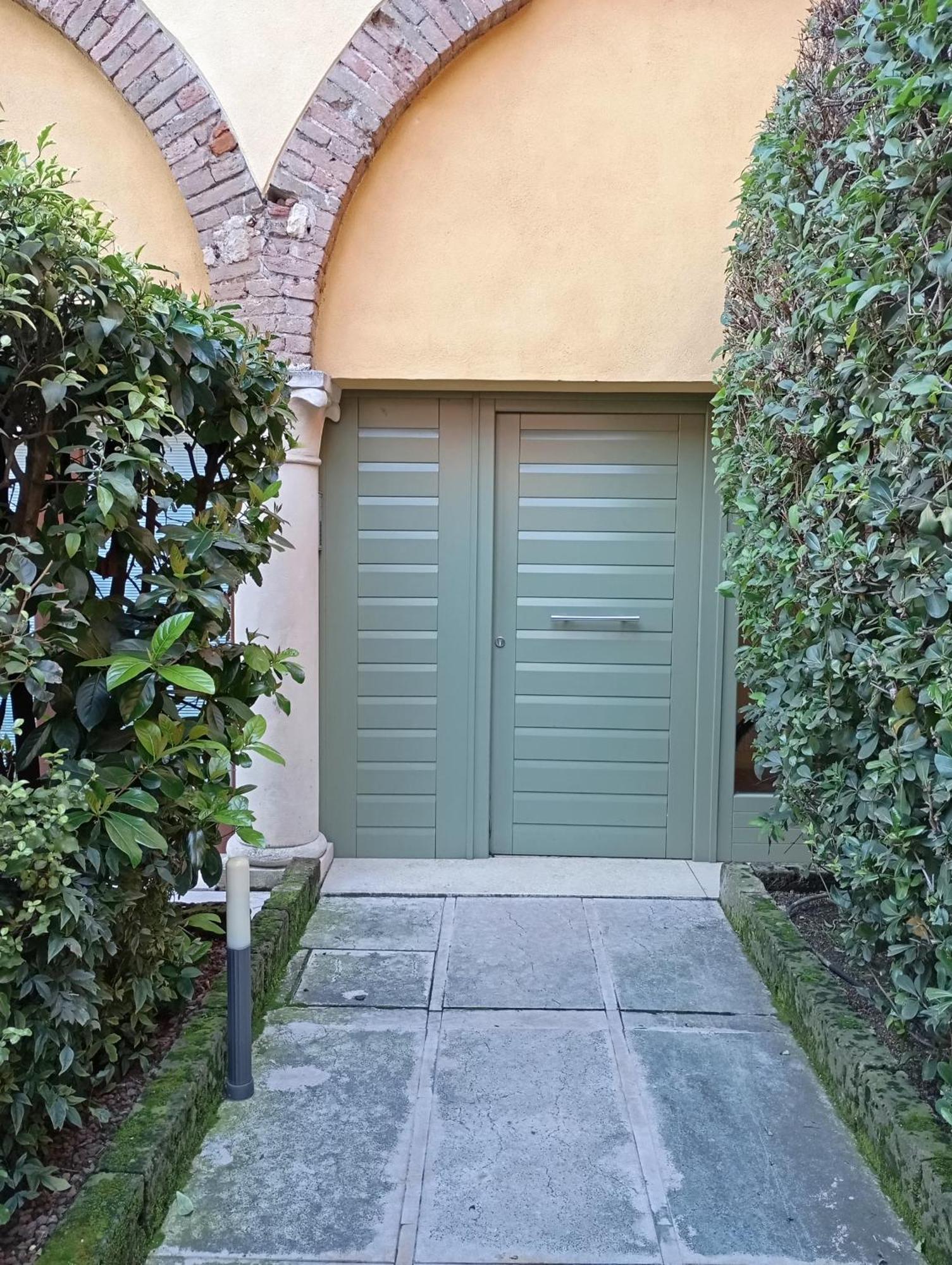 La Finestra Sul Civico Cinque Apartment Verona Exterior photo