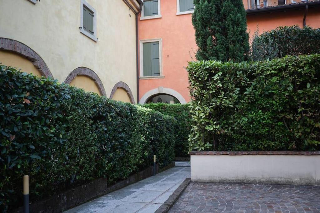 La Finestra Sul Civico Cinque Apartment Verona Exterior photo
